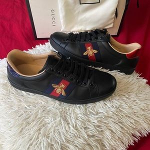 Gucci shoes/sneakers Gucci size 7 US 8.5